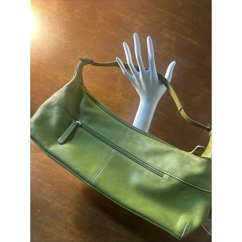 STONE MOUNTAIN GreenPebble Leather Baguette Purse Pink Lining
